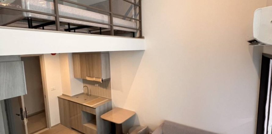 Loft à Chatuchak, Bangkok, Thaïlande 1 chambre № 172696