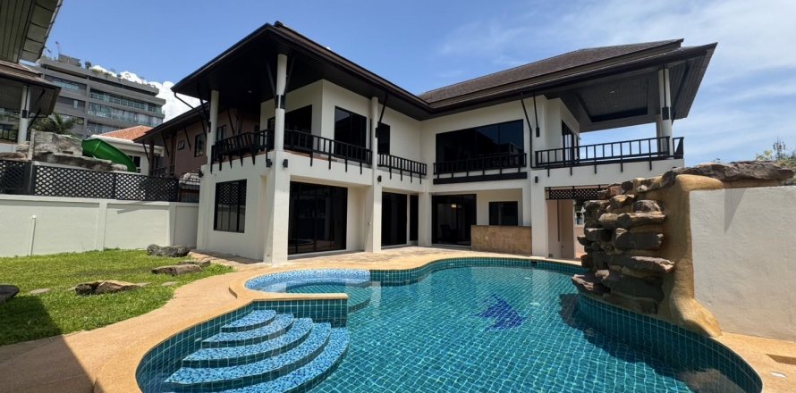 Дом в Паттайе, Таиланд с 4 спальнями  № 146028