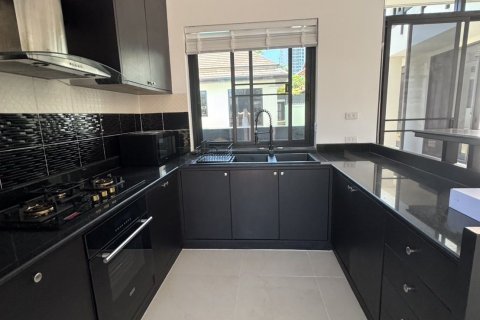 Дом в Паттайе, Таиланд с 4 спальнями  № 146028 - фото 10