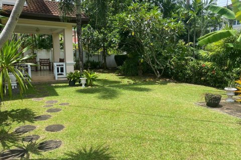 House in Phuket, Thailand 4 bedrooms № 135593 - photo 17