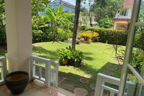 House in Phuket, Thailand 4 bedrooms № 135593 - photo 18