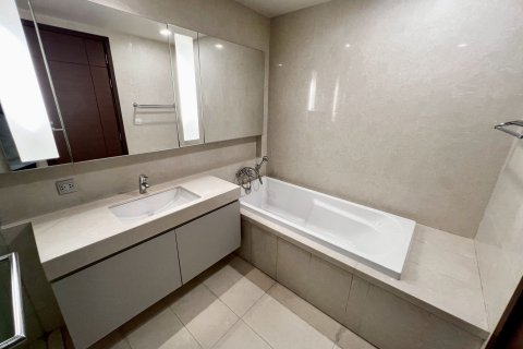 Condo à Watthana, Bangkok, Thaïlande, 2 chambres  № 135595 - photo 7