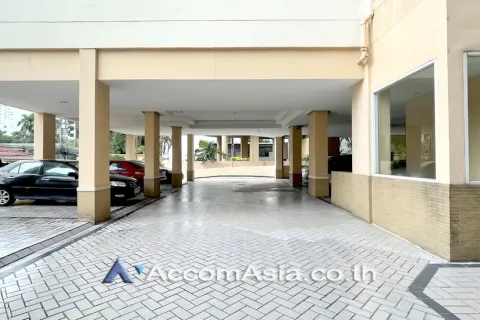 Condominio de 3 dormitorios en Khlong Toei, Bangkok, Tailandia № 214333 - foto 21