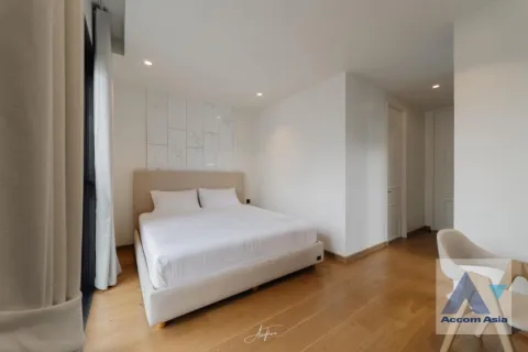 Casa de 3 dormitorios en Watthana, Bangkok, Tailandia № 214338 - foto 13