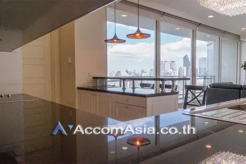 Condominio de 2 dormitorios en Watthana, Bangkok, Tailandia № 214334 - foto 3
