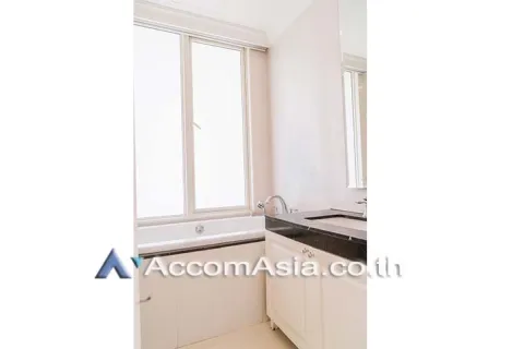Condominio de 2 dormitorios en Watthana, Bangkok, Tailandia № 214334 - foto 8