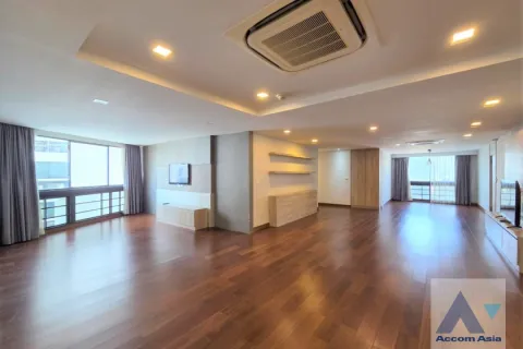 Condominio de 3 dormitorios en Khlong Toei, Bangkok, Tailandia № 214336