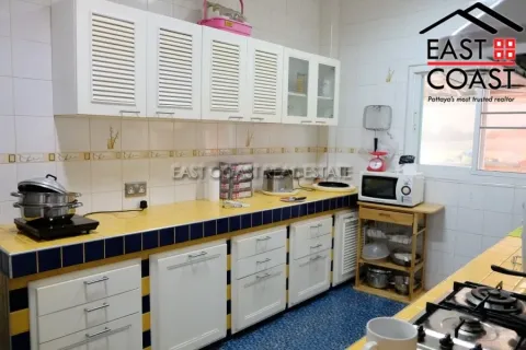Haus in Pattaya, Thailand 4 Schlafzimmer № 213917 - Foto 9