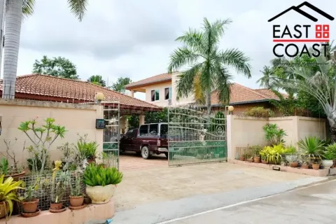 Maison à Pattaya, Thaïlande 4 chambres № 213917