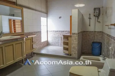 Haus in Watthana, Bangkok, Thailand 4 Schlafzimmer № 215997 - Foto 16