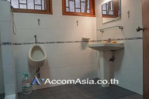 Haus in Watthana, Bangkok, Thailand 4 Schlafzimmer № 215997 - Foto 9