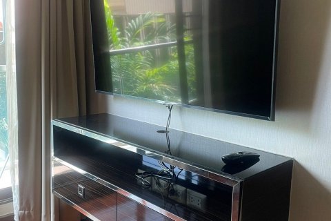 Condo in Watthana, Bangkok, Thailand, 2 bedrooms № 137992 - photo 6