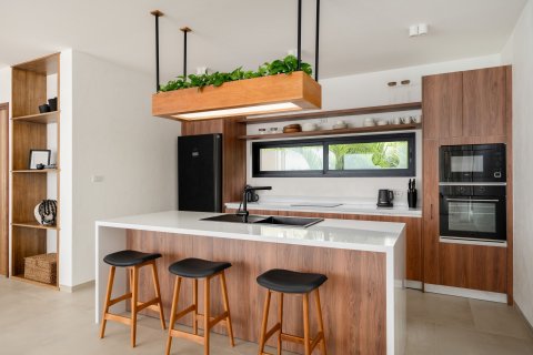 Villa in Ko Samui, Thailand 5 bedrooms № 137986 - photo 8