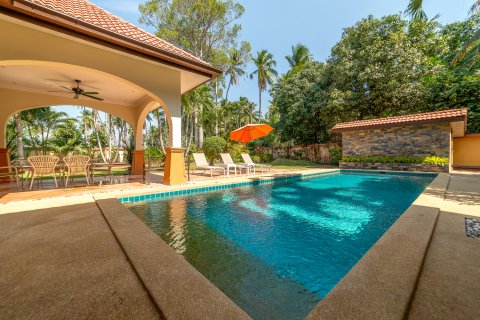 Вилла в Паттайе, Таиланд с 5 спальнями  № 135365 - фото 7