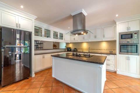 Villa à Pattaya, Thaïlande 5 chambres № 135365 - photo 21