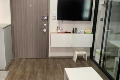 Кондоминиум с 2 спальнями в Чатучаке, Бангкок, Таиланд № 146139 - фото 2