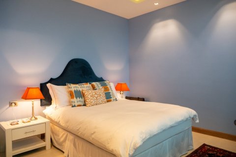 House in Bang Tao, Thailand 4 bedrooms № 153887 - photo 25