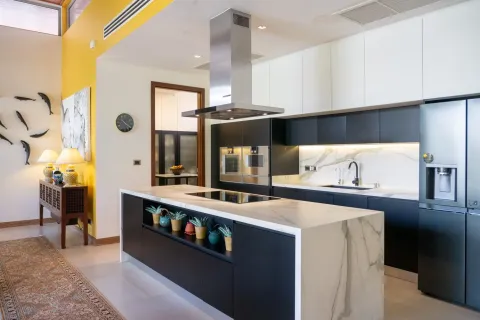 House in Bang Tao, Thailand 4 bedrooms № 153887 - photo 11