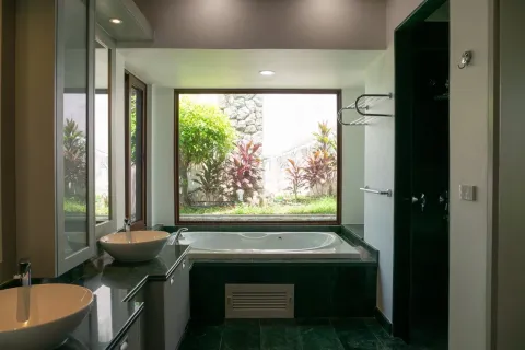 House in Surin, Thailand 7 bedrooms № 153885 - photo 21