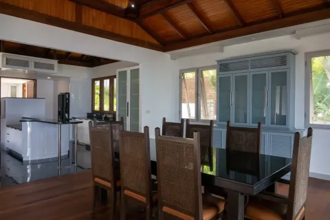 House in Surin, Thailand 7 bedrooms № 153885 - photo 11