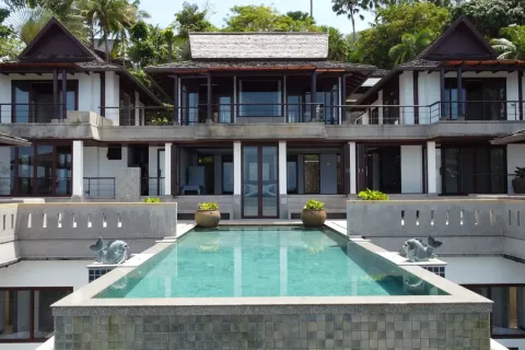 House in Surin, Thailand 7 bedrooms № 153885 - photo 2