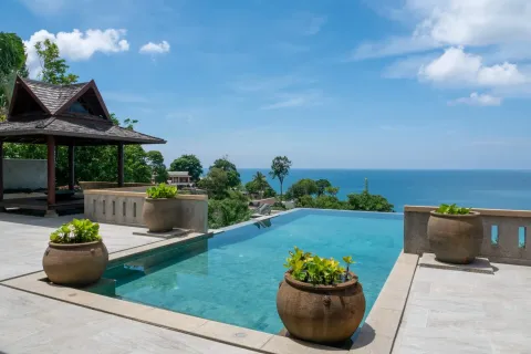 House in Surin, Thailand 7 bedrooms № 153885 - photo 4