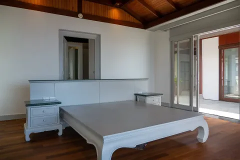 House in Surin, Thailand 7 bedrooms № 153885 - photo 22