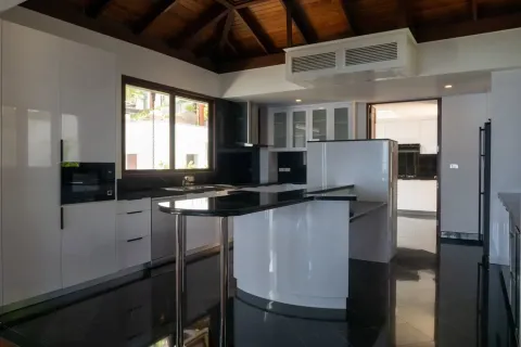 House in Surin, Thailand 7 bedrooms № 153885 - photo 12