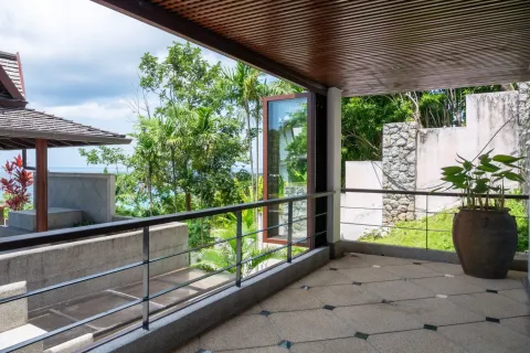 House in Surin, Thailand 7 bedrooms № 153885 - photo 16