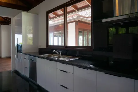 House in Surin, Thailand 7 bedrooms № 153885 - photo 13
