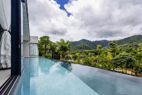 House in Bang Tao, Thailand 3 bedrooms № 153886 - photo 2