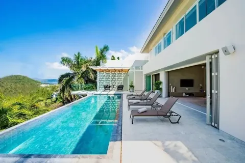 House in Surin, Thailand 4 bedrooms № 153888