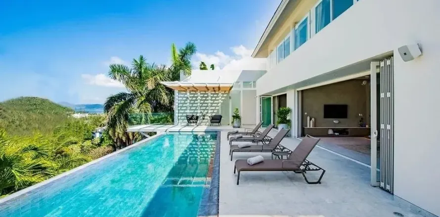 House in Surin, Thailand 4 bedrooms № 153888