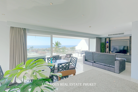 Apartment in Kata, Thailand 2 bedrooms № 179841 - photo 2