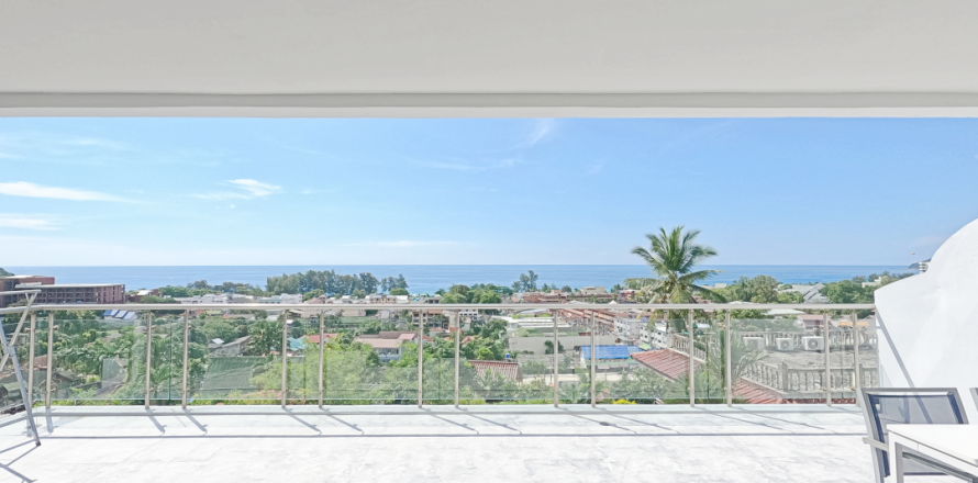 Apartment in Kata, Thailand 2 bedrooms № 179841