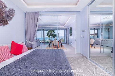 Apartment on Surin Beach, Thailand 3 bedrooms № 179844