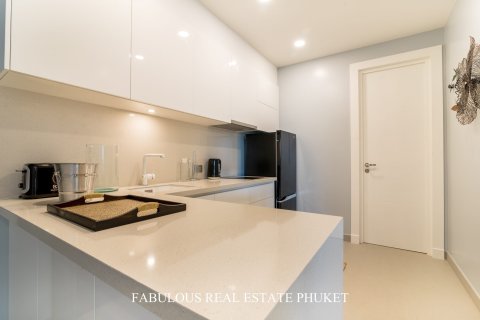 Apartment on Surin Beach, Thailand 3 bedrooms № 179844 - photo 10