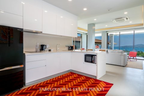 Apartment on Surin Beach, Thailand 1 bedroom № 179843 - photo 3