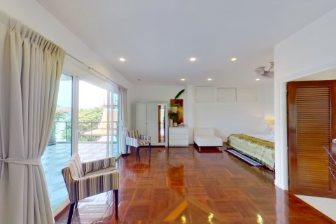 Villa in Ko Samui, Thailand 6 bedrooms № 149197 - photo 3