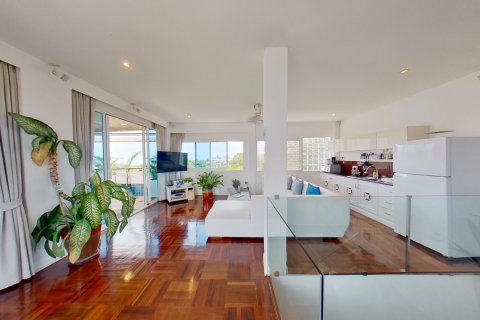 Villa in Ko Samui, Thailand 6 bedrooms № 149197 - photo 8