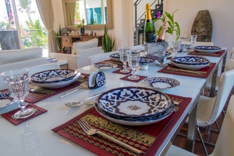 Villa in Ko Samui, Thailand 6 bedrooms № 149197 - photo 16