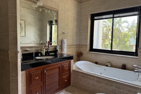 Вилла в Пхукете, Таиланд с 5 спальнями № 152044 - фото 19