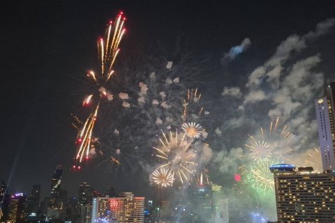 Condo in Khlong San, Bangkok, Thailand, 3 bedrooms № 135847 - photo 15