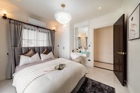 Maison à Hang Dong, Thaïlande 3 chambres № 135848 - photo 13