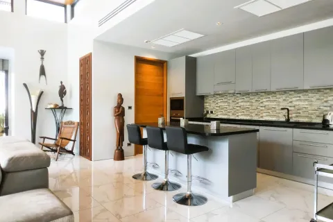 House in Bang Tao, Thailand 4 bedrooms № 153856 - photo 7