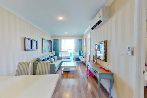 Condo in Hua Hin, Thailand, 3 bedrooms  № 159245 - photo 8