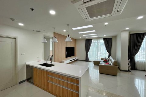 Condo à Bangkok, Thaïlande, 3 chambres  № 172789 - photo 4