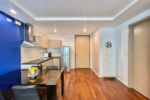 Condo in Khlong Toei, Bangkok, Thailand, 1 bedroom  № 172790 - photo 3