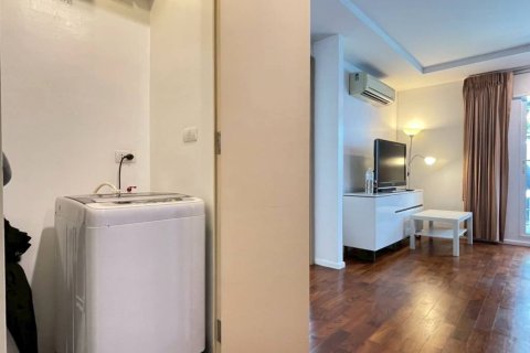 Condo in Khlong Toei, Bangkok, Thailand, 1 bedroom  № 172790 - photo 5