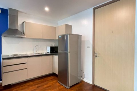 Condo in Khlong Toei, Bangkok, Thailand, 1 bedroom  № 172790 - photo 4